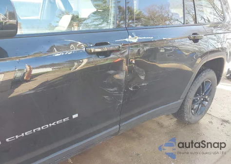 2022 Jeep Grand Cherokee L Laredo 4X4 z USA, uszkodzony, nr VIN 1C4RJKAG4N8589963